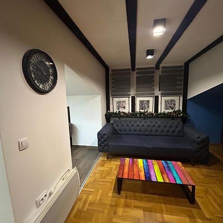 Mm Apartman Kruševac Exterior foto
