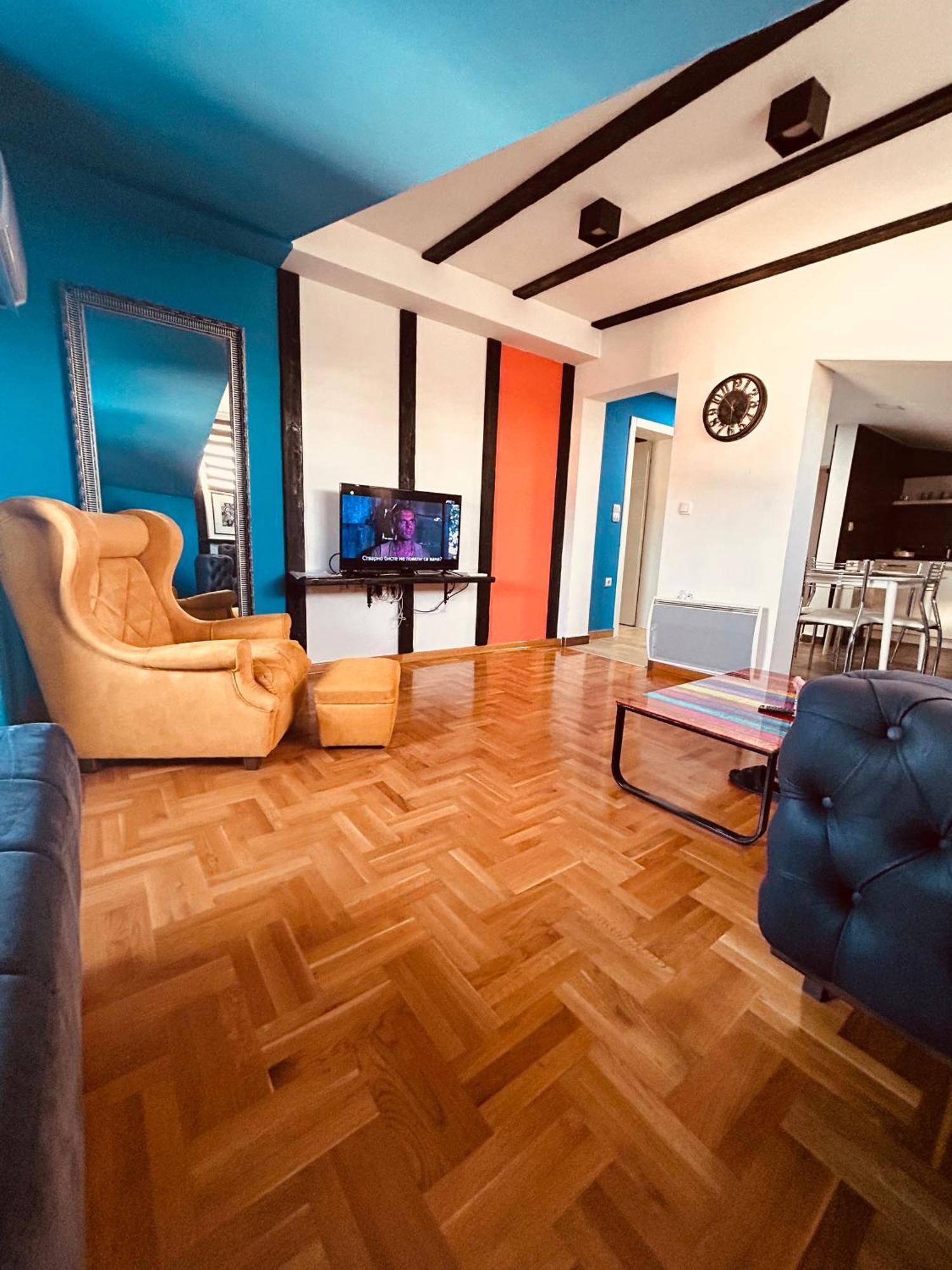 Mm Apartman Kruševac Exterior foto